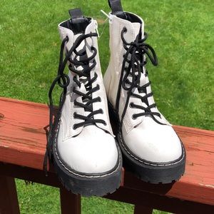 Workshop Ankle boot- offers welcome